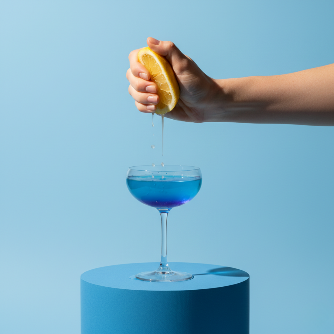 The Blue Drink That Changes Color. Here's Why.
